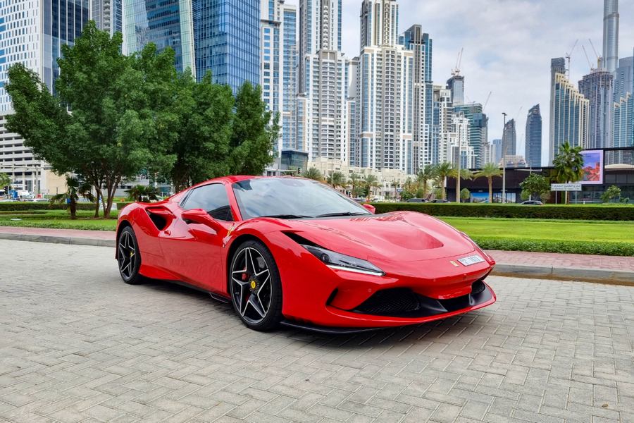 Unveiling the Top Reasons to Rent a Ferrari in Dubai